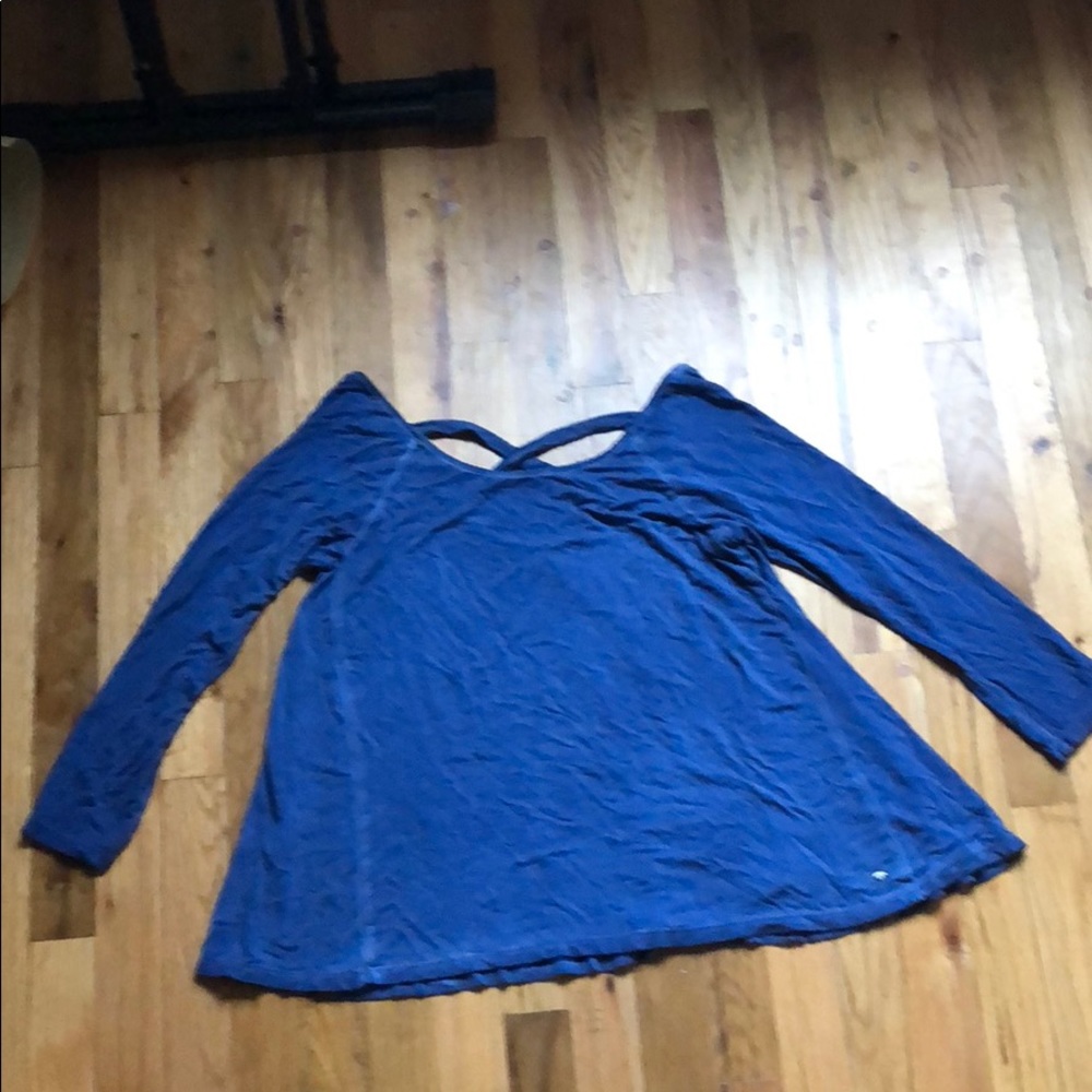 Soft and sexy American Eagle cross back